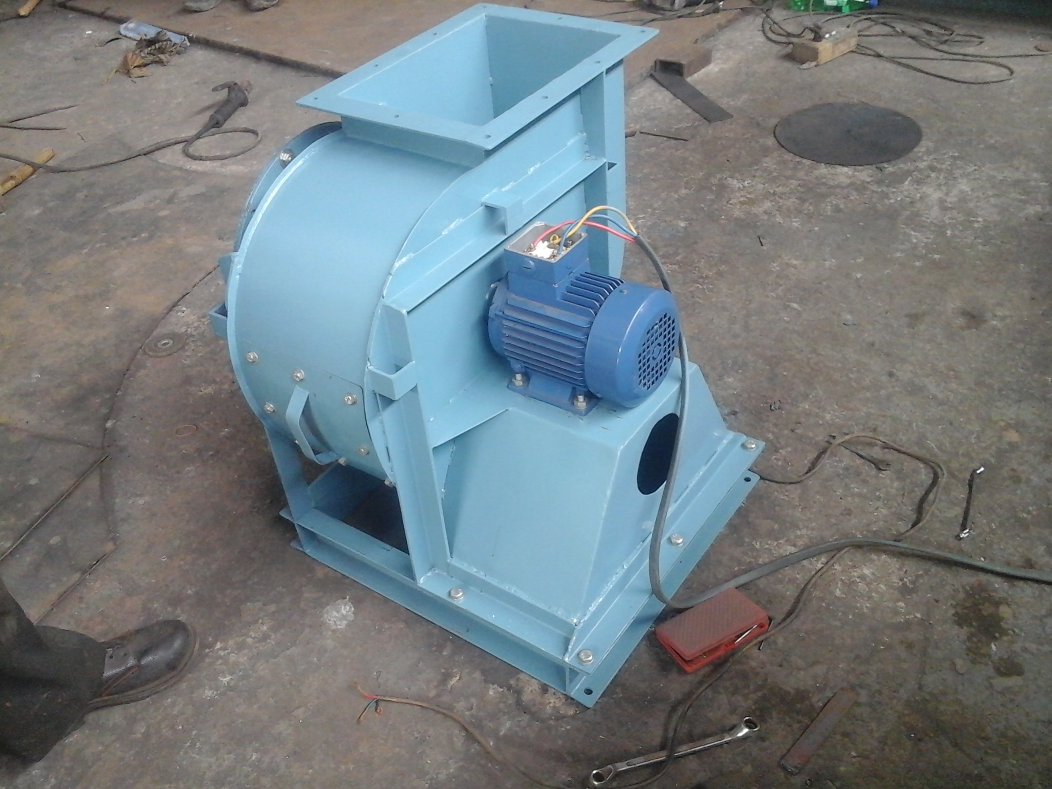 Centrifugal Fan & Blowers